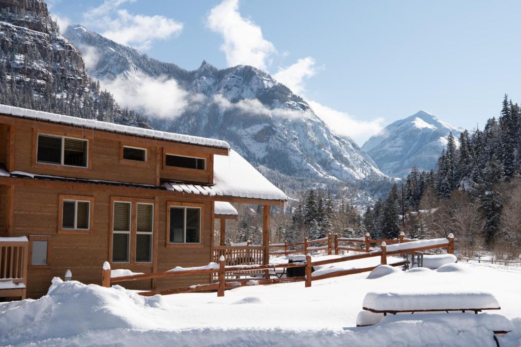 Ouray Riverside Resort - Inn & Cabins Main image 1